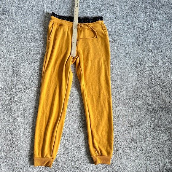Guess Yellow Fleece Jogger Sweatpants – Size S, Elastic Waistband - Picture 6 of 9
